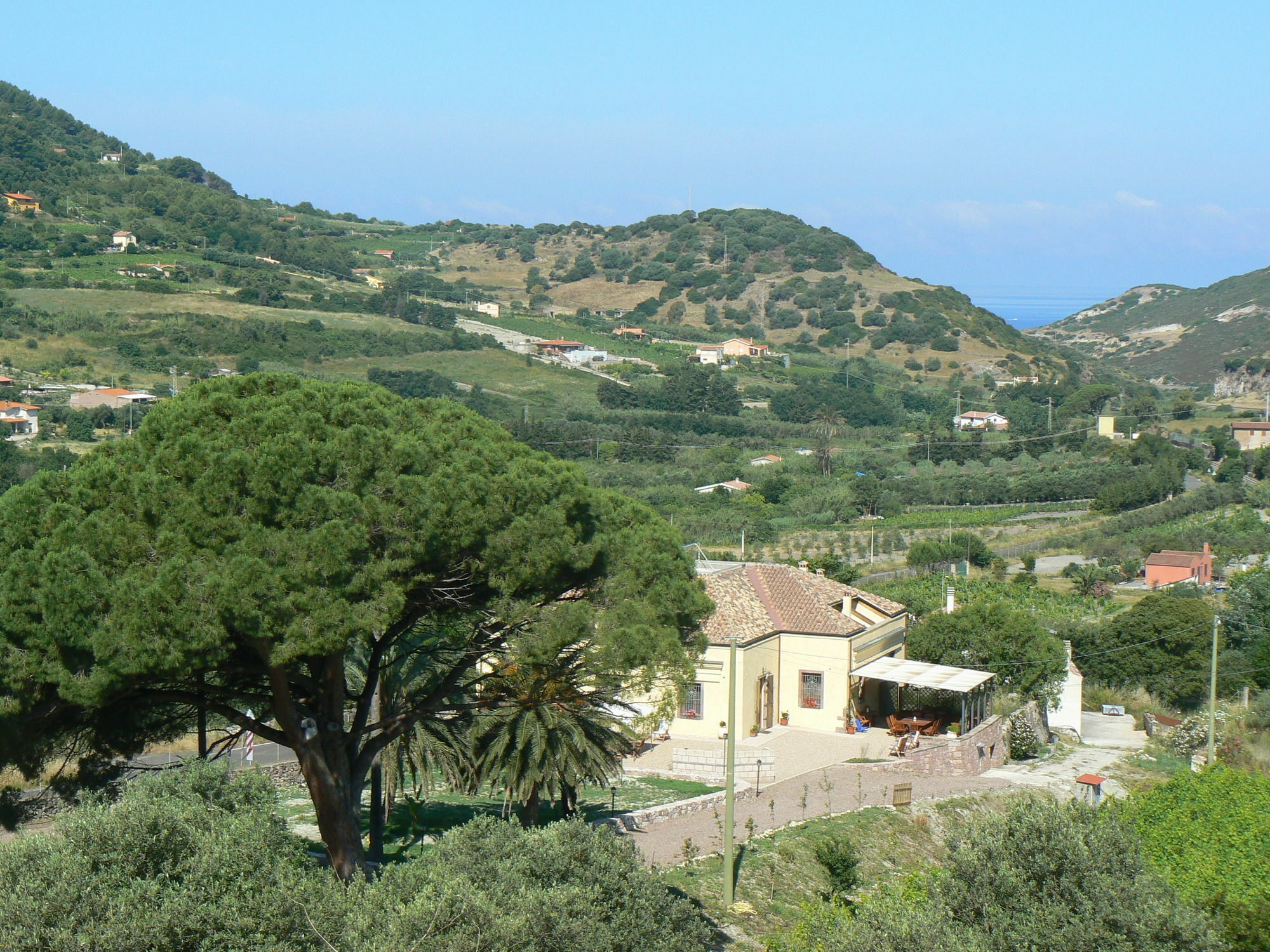 Pessighette Dimora Di Campagna Guest House Bosa Exterior photo